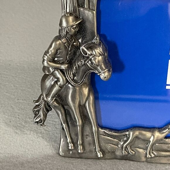 Fox Hunt Photo Frame 4x6 Rectangular Hunting Scene Horses Dogs - Picture 2 of 7